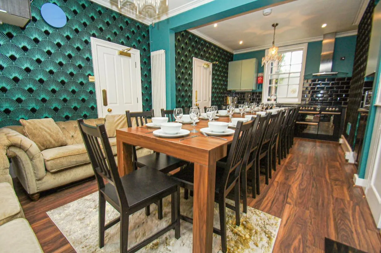 Chocolate Box - Central- By Brighton Holiday Lets